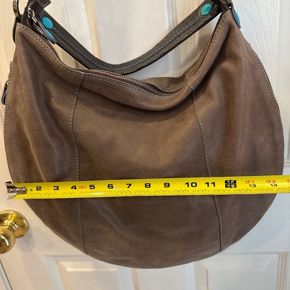 GABS Hobo Bag Crossbody EXPANDABLE Brown Distressed Leather Aqua Accents Italy - Picture 15 of 16